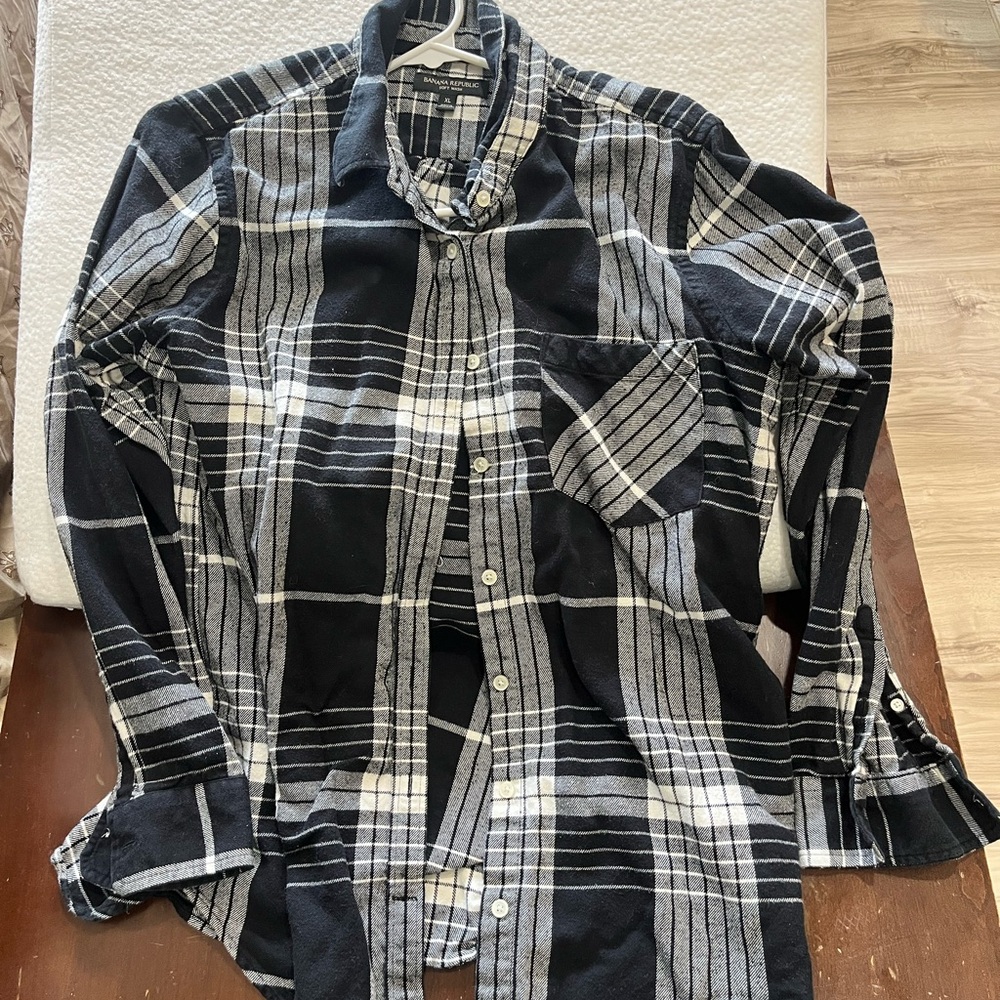 Black and Gray Plaid Women's Top
